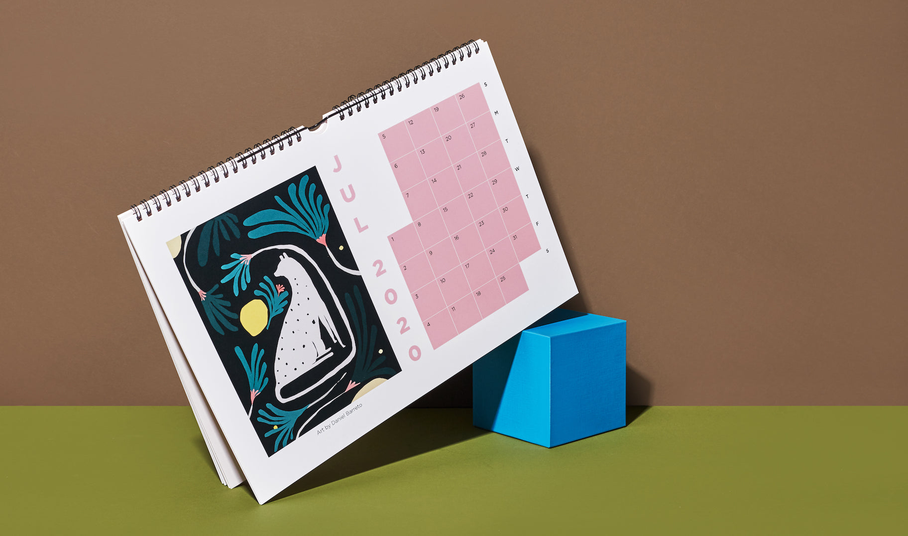 Want to hang your calendar on a wall? Opt for our wire-O binding with a hanging loop.