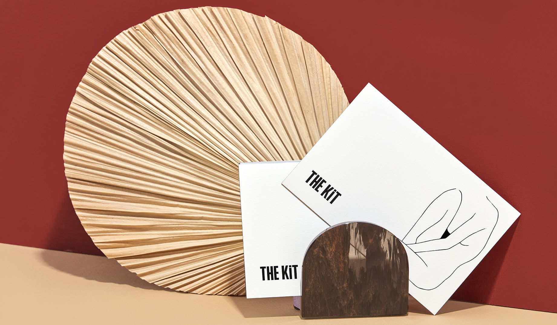 Match your notecards to your packaging to create a seamless branded experience.